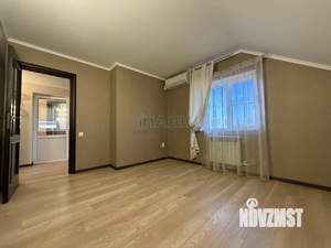 Дом 300м&sup2;, 2-этажный, участок 12 сот.  