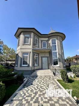 Дом 185м², 2-этажный, участок 8 сот.  