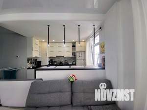 Дом 145м&sup2;, 2-этажный, участок 5 сот.  