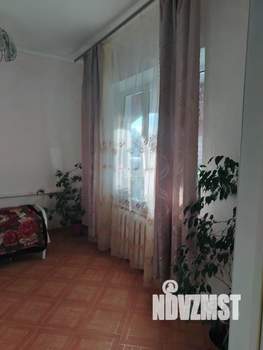 Дом 550м&sup2;, 2-этажный, участок 9 сот.  