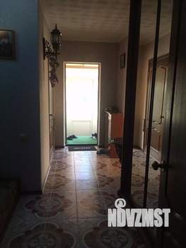 Дом 164м&sup2;, 2-этажный, участок 8 сот.  