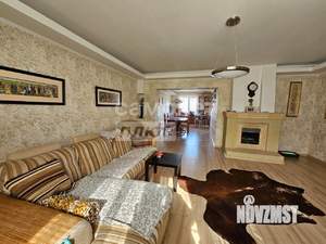 Коттедж 280м², 3-этажный, участок 12 сот.  