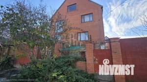 Дом 325м&sup2;, 3-этажный, участок 4 сот.  