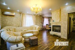 Дом 420м&sup2;, 3-этажный, участок 8 сот.  