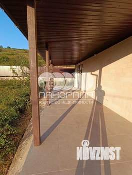 Дом 180м&sup2;, 2-этажный, участок 6 сот.  