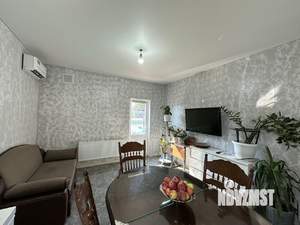 Дом 80м&sup2;, 2-этажный, участок 5 сот.  