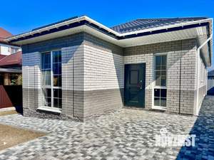 Дом 110м&sup2;, 1-этажный, участок 4 сот.  