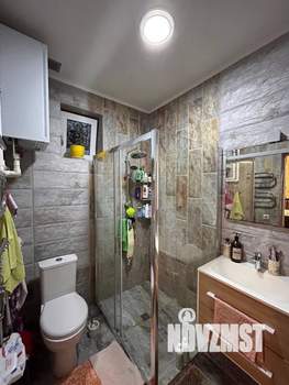 Дом 170м&sup2;, 2-этажный, участок 4 сот.  