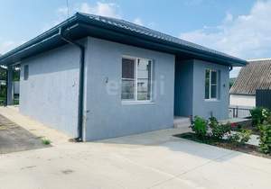 Дом 80м&sup2;, 1-этажный, участок 5 сот.  