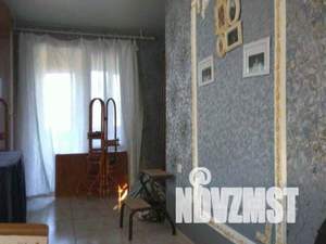 Дом 103м&sup2;, 2-этажный, участок 4 сот.  