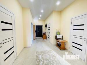 Дом 219м&sup2;, 2-этажный, участок 9 сот.  