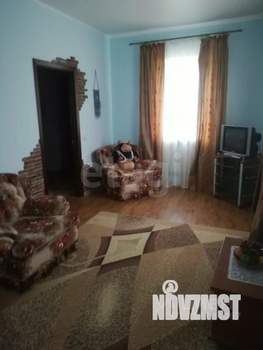 Дом 214м², 2-этажный, участок 8 сот.  