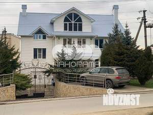Дом 526м², 2-этажный, участок 10 сот.  