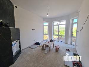 Дом 150м², 3-этажный, участок 5 сот.  