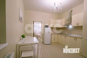 Дом 392м², 3-этажный, участок 4 сот.  