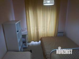 Дом 73м&sup2;, 2-этажный, участок 4 сот.  