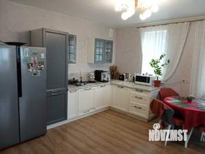 Дом 180м&sup2;, 2-этажный, участок 5 сот.  