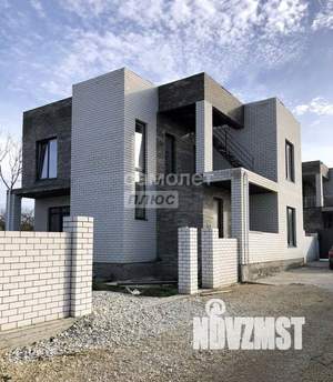 Дом 140м&sup2;, 2-этажный, участок 4 сот.  