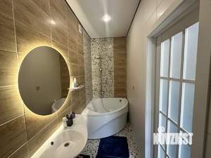 Дом 160м&sup2;, 2-этажный, участок 2 сот.  