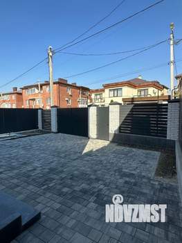 Дом 140м², 2-этажный, участок 3 сот.  
