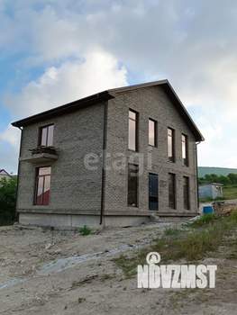 Дом 150м&sup2;, 2-этажный, участок 6 сот.  