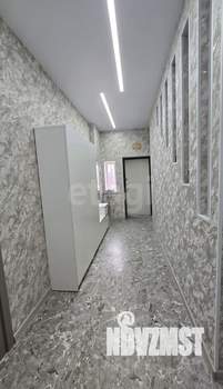 Дом 181м², 2-этажный, участок 10 сот.  