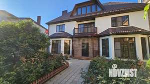 Дом 409м², 3-этажный, участок 6 сот.  