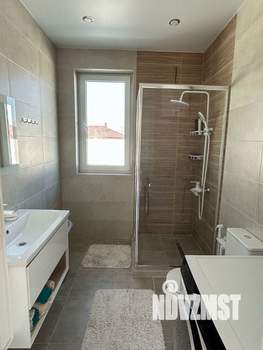 Дом 87м&sup2;, 2-этажный, участок 5 сот.  