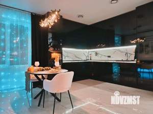 Дом 140м², 2-этажный, участок 6 сот.  