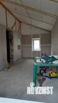 Дом 25м&sup2;, 2-этажный, участок 27 сот.  