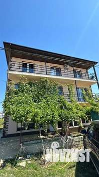 Дом 244м&sup2;, 3-этажный, участок 7 сот.  