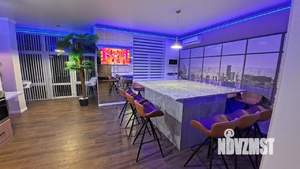 Дом 274м&sup2;, 3-этажный, участок 4 сот.  