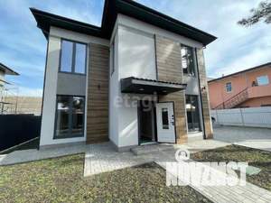 Дом 190м&sup2;, 2-этажный, участок 5 сот.  