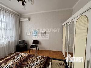 Коттедж 185м&sup2;, 3-этажный, участок 5 сот.  