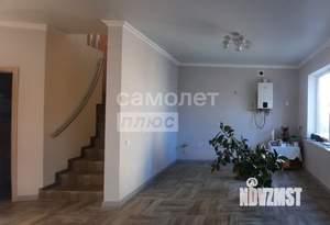 Дом 123м&sup2;, 2-этажный, участок 3 сот.  