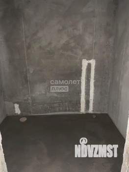 Дом 100м&sup2;, 2-этажный, участок 3 сот.  