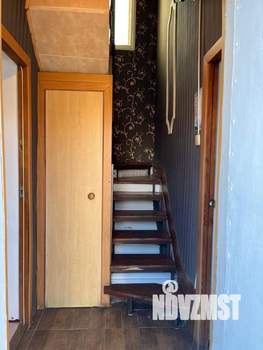 Дом 77м&sup2;, 3-этажный, участок 4 сот.  