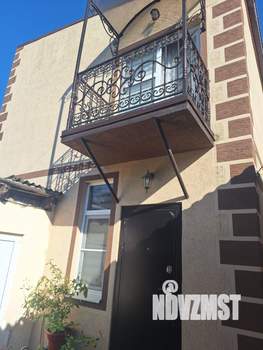 Дом 70м&sup2;, 2-этажный, участок 1 сот.  