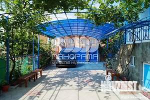 Дом 502м&sup2;, 2-этажный, участок 8 сот.  