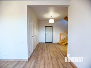 Дом 133м&sup2;, 2-этажный, участок 8 сот.  