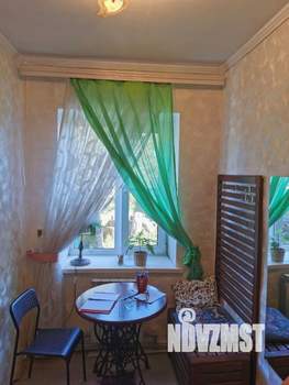 Дом 30м&sup2;, 2-этажный, участок 7 сот.  