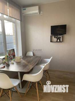 Дом 137м&sup2;, 2-этажный, участок 3 сот.  