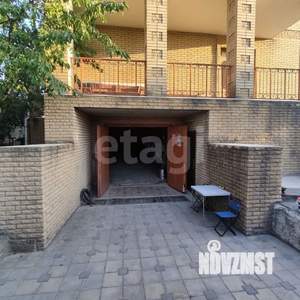 Дом 460м², 4-этажный, участок 11 сот.  