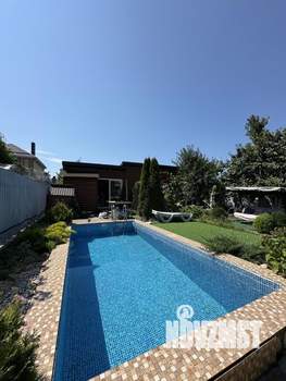 Дом 95м&sup2;, 2-этажный, участок 5 сот.  