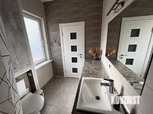 Дом 150м&sup2;, 2-этажный, участок 7 сот.  