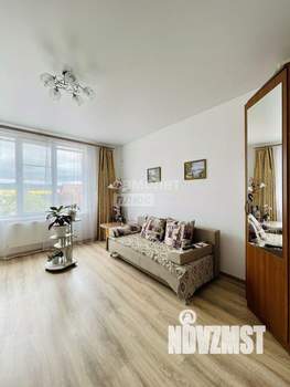 Дом 90м², 2-этажный, участок 3 сот.  