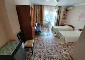 Дом 760м&sup2;, 4-этажный, участок 4 сот.  