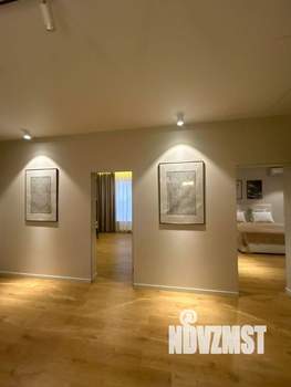 Дом 138м&sup2;, 2-этажный, участок 5 сот.  