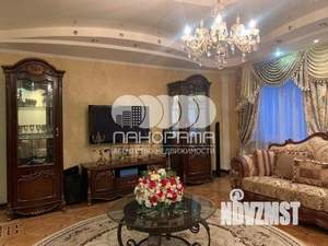 Дом 526м², 2-этажный, участок 10 сот.  