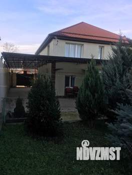 Дом 180м², 2-этажный, участок 8 сот.  